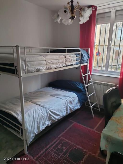 Habitacion Privada, Luminosa Y Bien Comunicada Мадрид Екстериор снимка