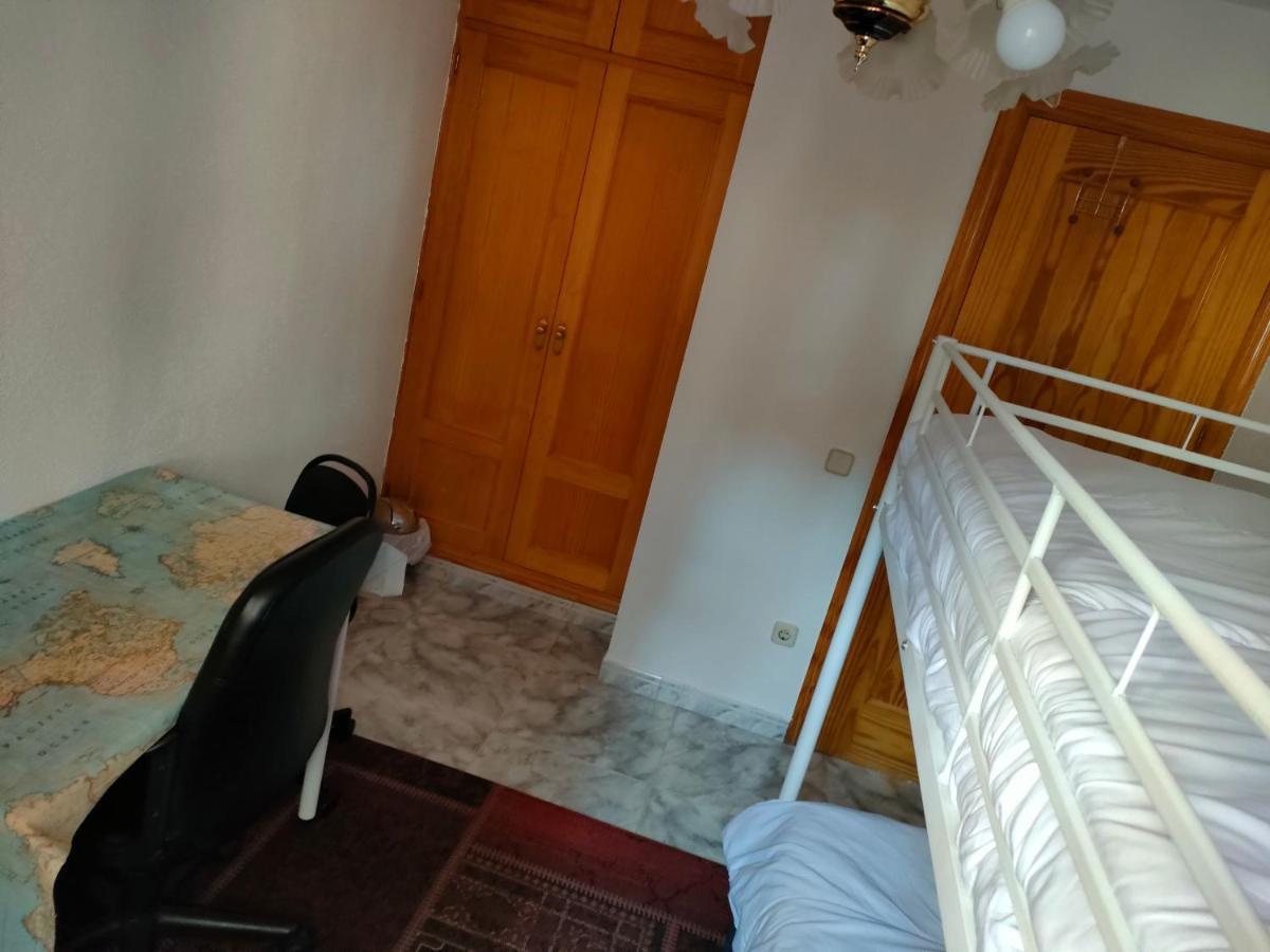 Habitacion Privada, Luminosa Y Bien Comunicada Мадрид Екстериор снимка
