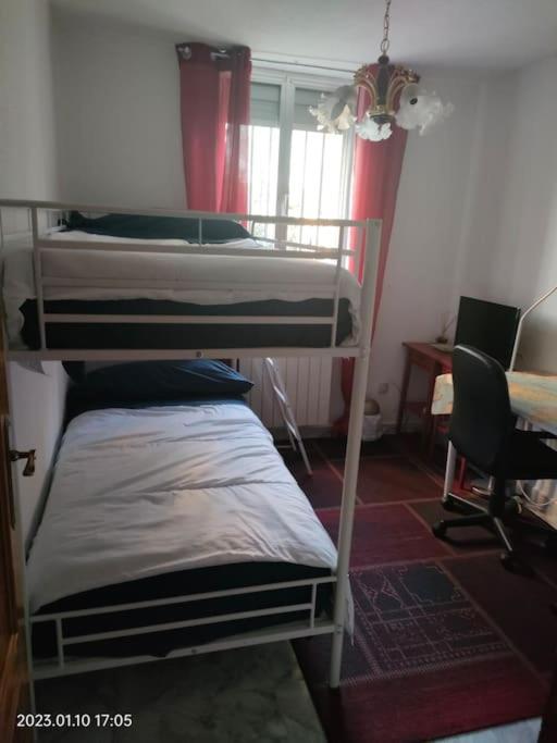 Habitacion Privada, Luminosa Y Bien Comunicada Мадрид Екстериор снимка